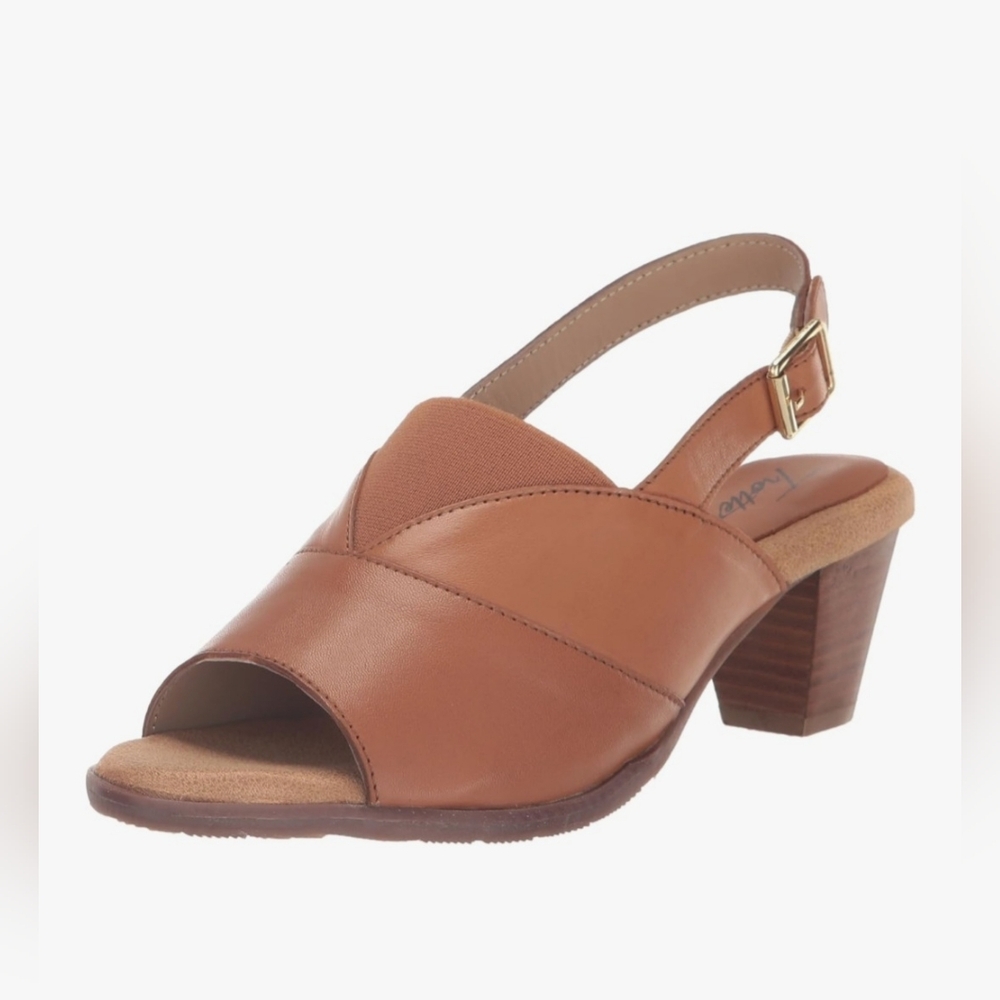 New In Box Trotters Women's Mavis Luggage Leather Tan Heeled Shoe Sz.11